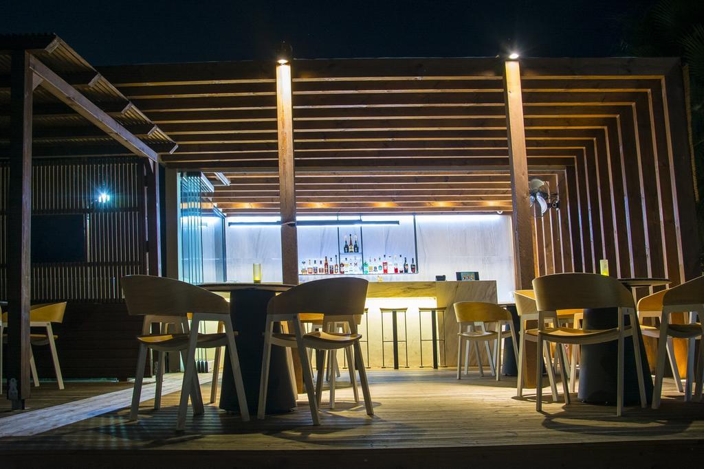 Ionian Eye Design & Apartment *