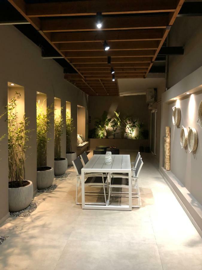 Ionian Eye Design & Apartment *
